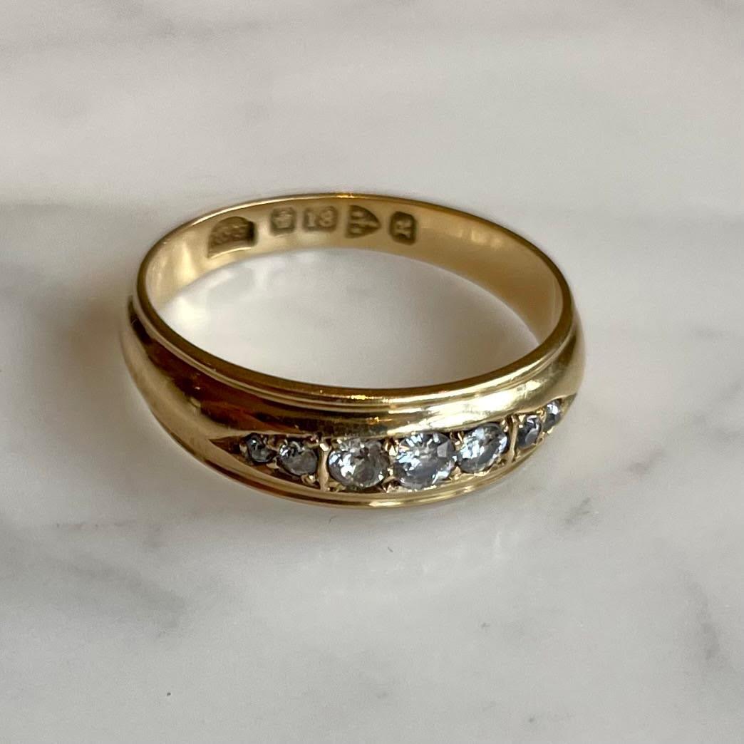 Late Victorian 18k Gold Ring with 7 European Old Cut Diamonds (0.3ct) Chester 1900