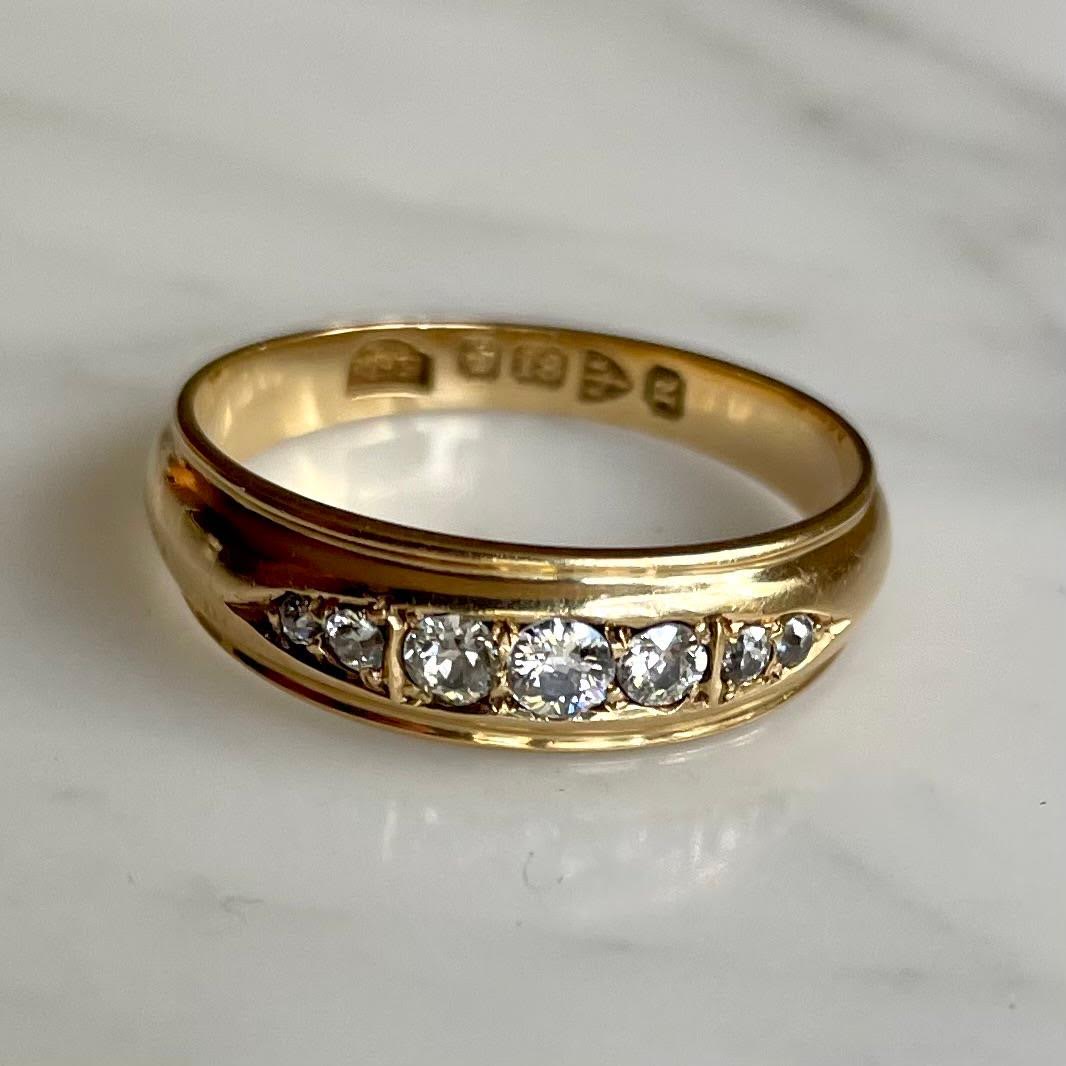 Late Victorian 18k Gold Ring with 7 European Old Cut Diamonds (0.3ct) Chester 1900