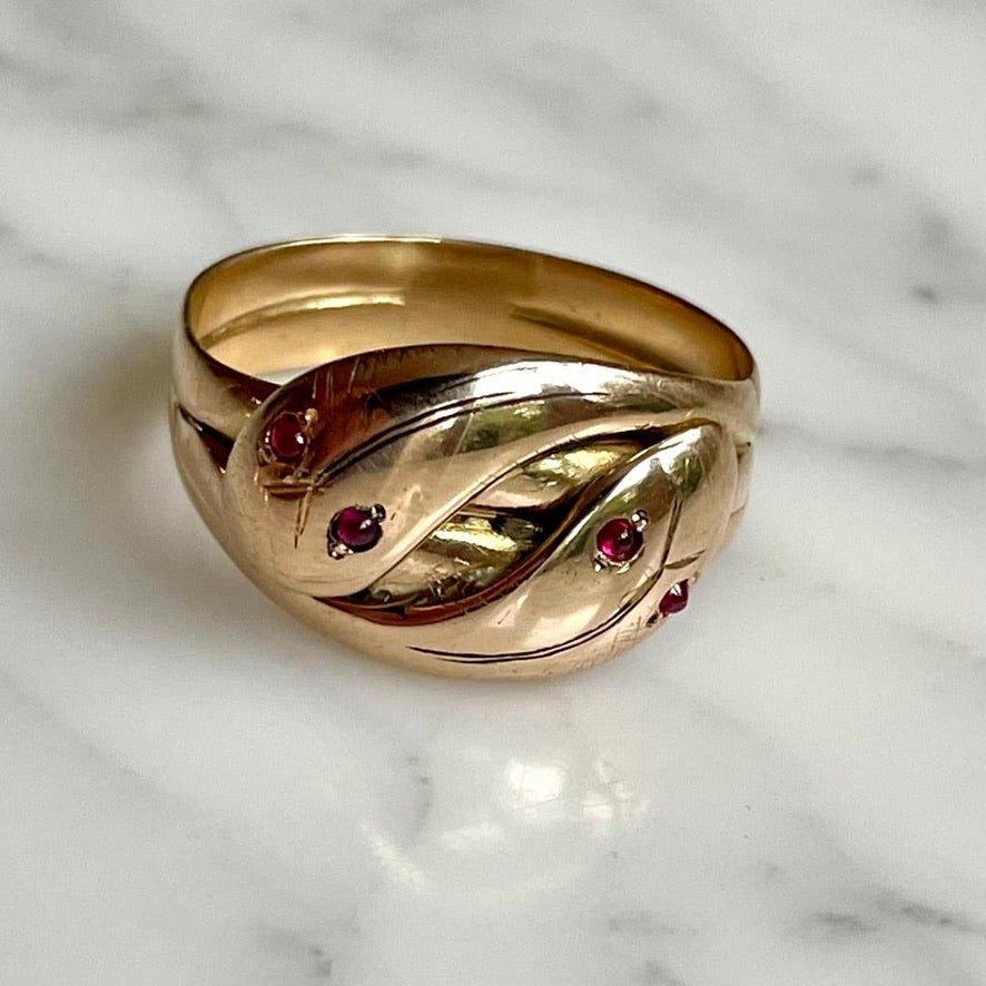 Antique Victorian 18ct Gold Double Snake Ring with Ruby Eyes 7.7g size UK U1/2 - US 10.25
