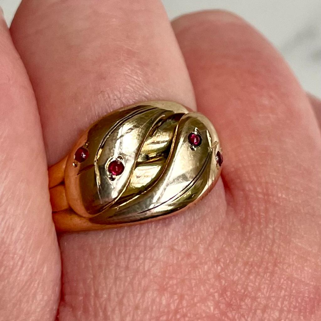 Antique Victorian 18ct Gold Double Snake Ring with Ruby Eyes 7.7g size UK U1/2 - US 10.25